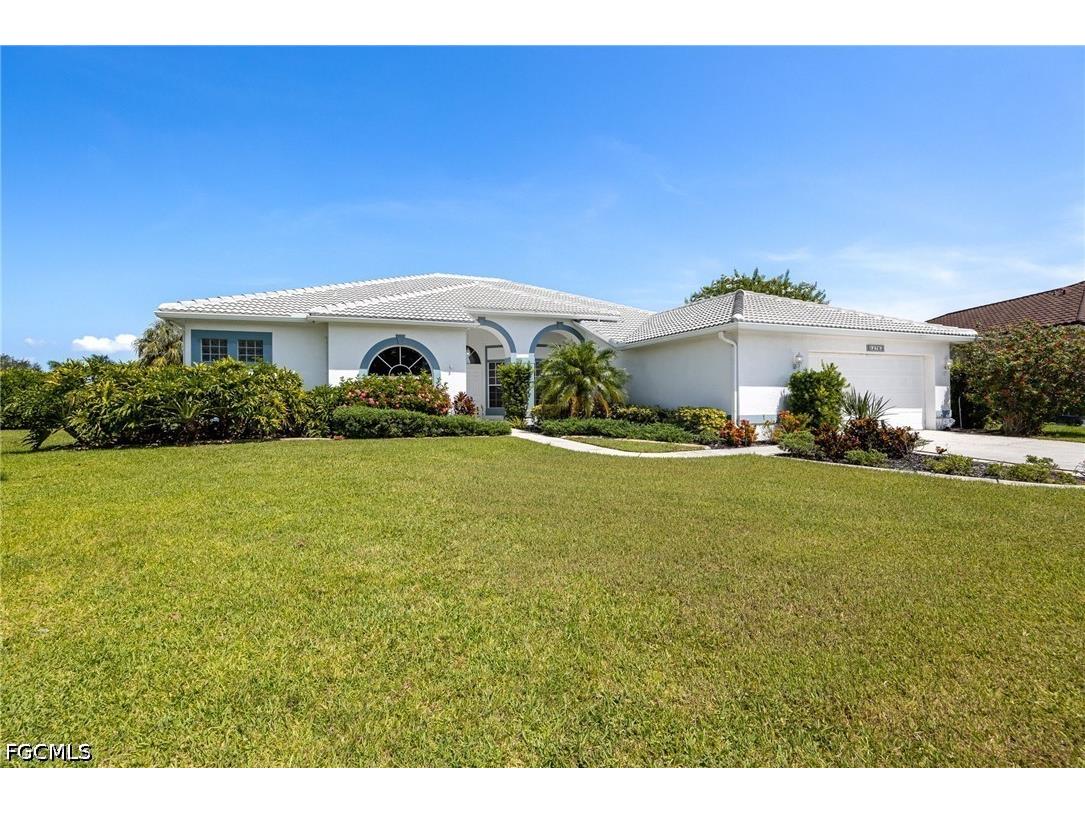 12762 Kedleston Circle Fort Myers FL 33912 2026028476 image2