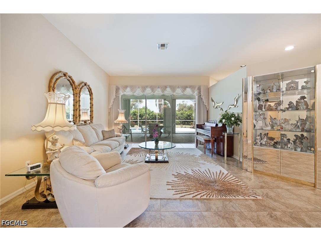12762 Kedleston Circle Fort Myers FL 33912 2026028476 image6
