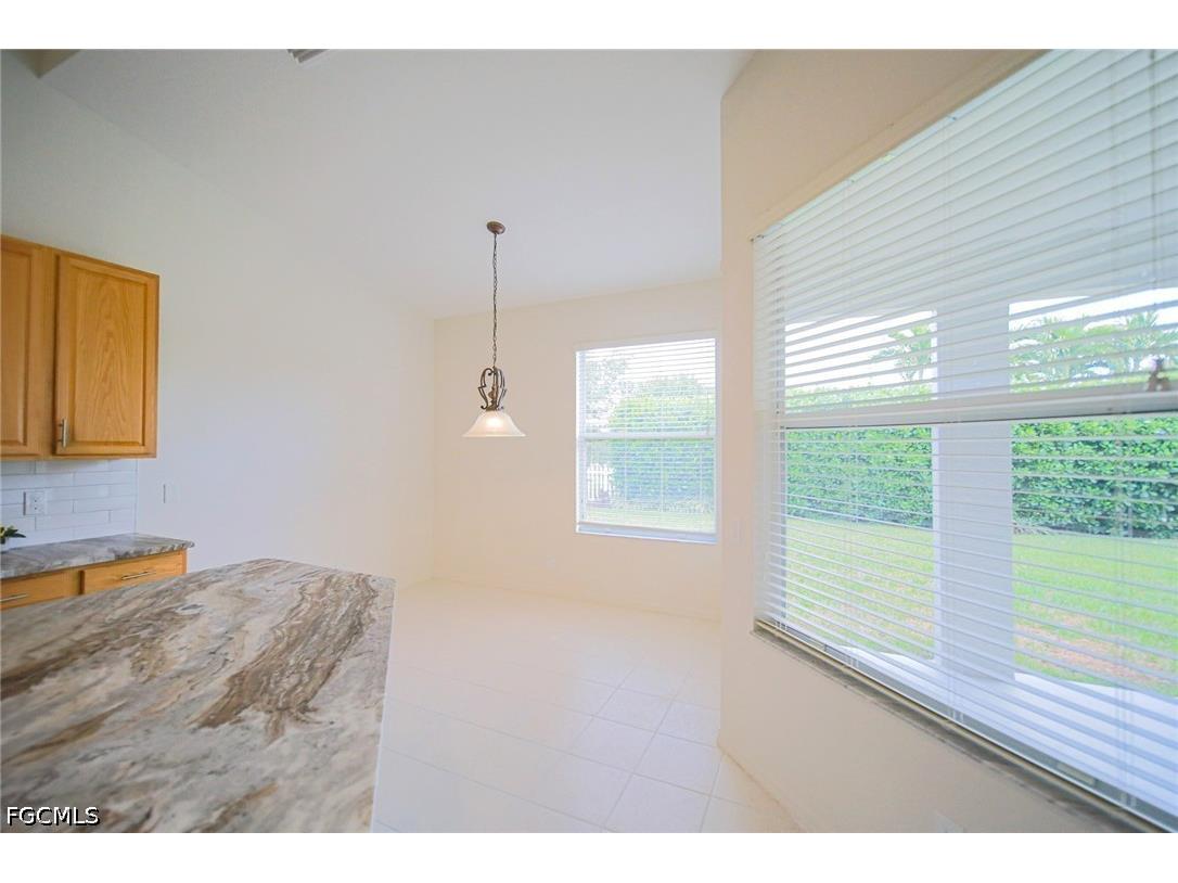 12765 Aston Oaks Drive Fort Myers FL 33912 2026016925 image11