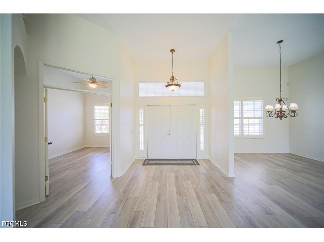 12765 Aston Oaks Drive Fort Myers FL 33912 2026016925 image15