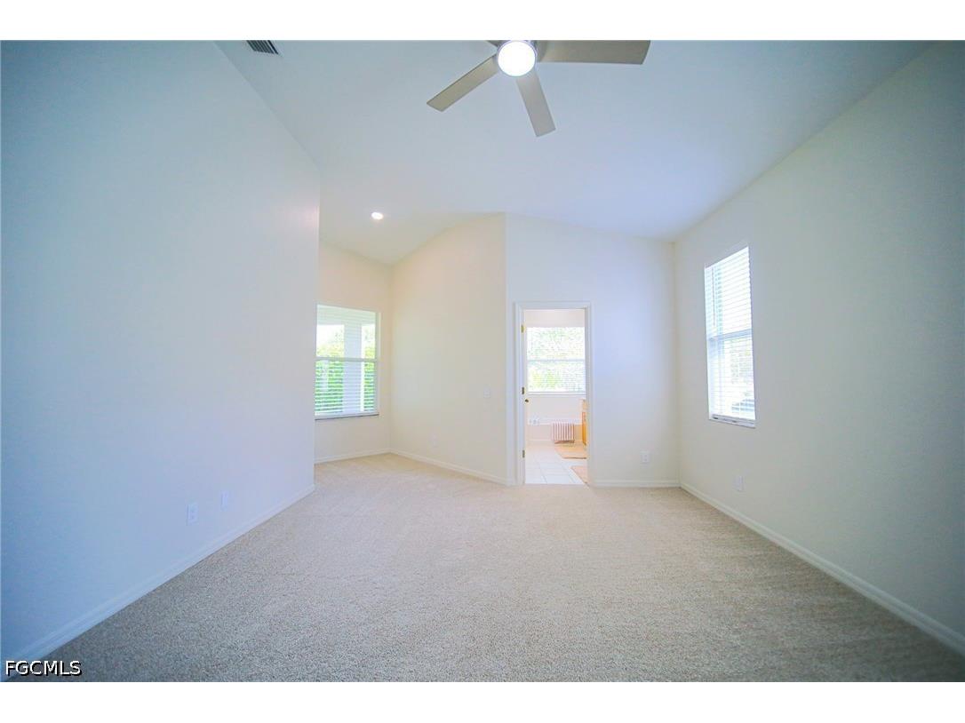 12765 Aston Oaks Drive Fort Myers FL 33912 2026016925 image17