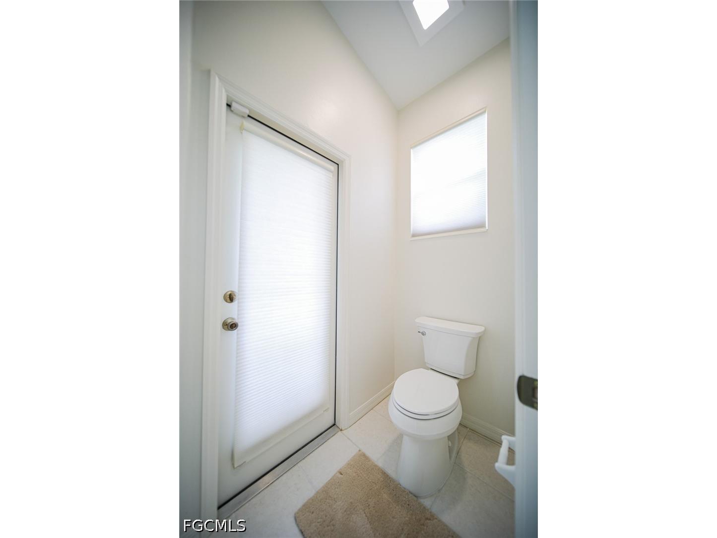 12765 Aston Oaks Drive Fort Myers FL 33912 2026016925 image22