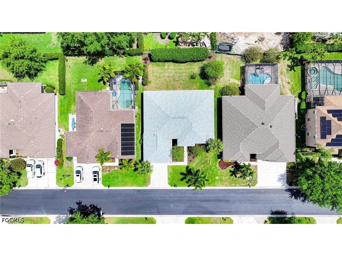 12765 Aston Oaks Drive Fort Myers FL 33912 2026016925 image38