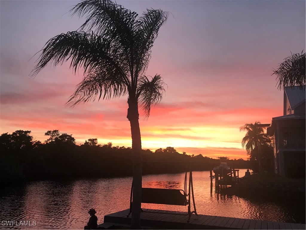 1277 Grand Canal Drive Naples FL 34110 225073903 image1