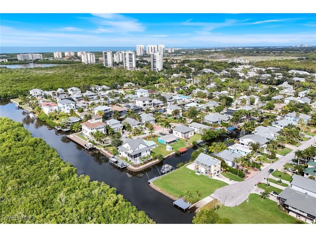 1277 Grand Canal Drive Naples FL 34110 225073903 image11