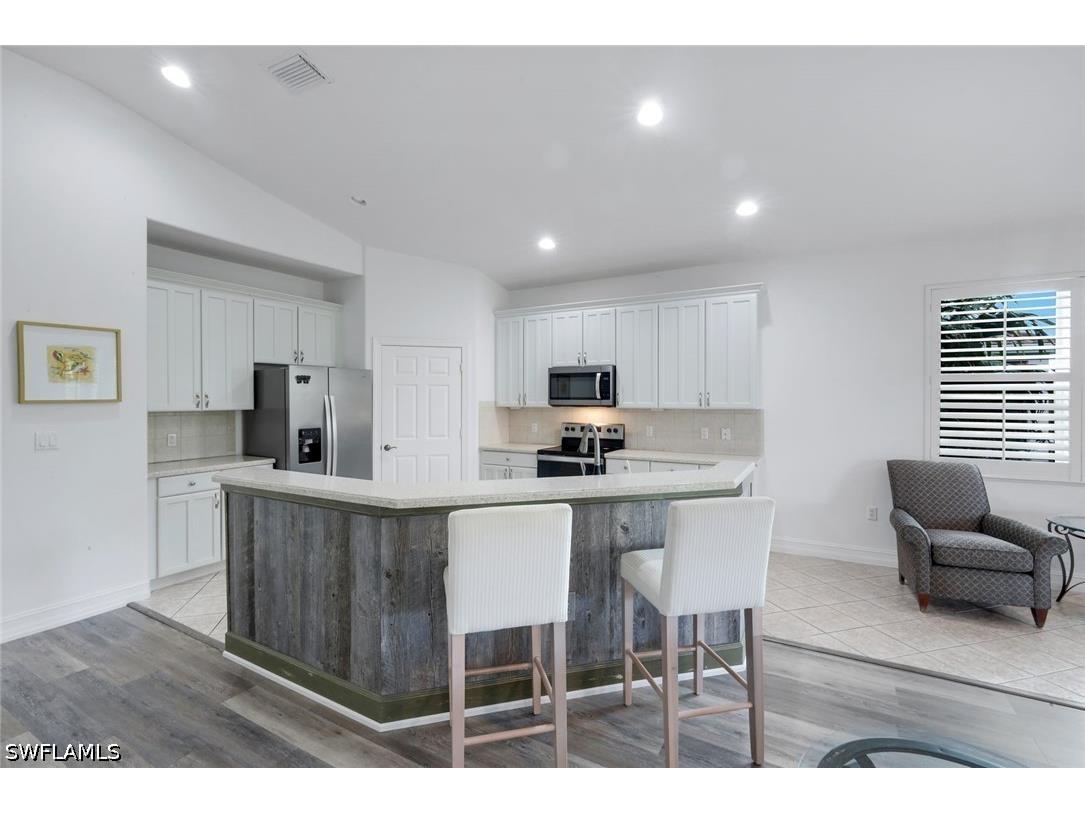 1277 Rialto Way #201 Naples FL 34114 226020774 image12