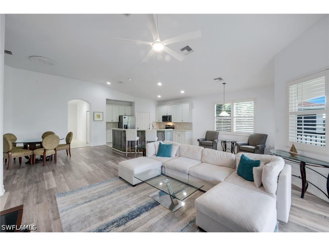 1277 Rialto Way #201 Naples FL 34114 226020774 image6