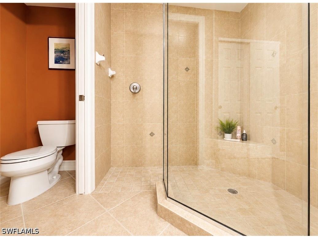 1277 Rialto Way #102 Naples FL 34114 226025429 image21