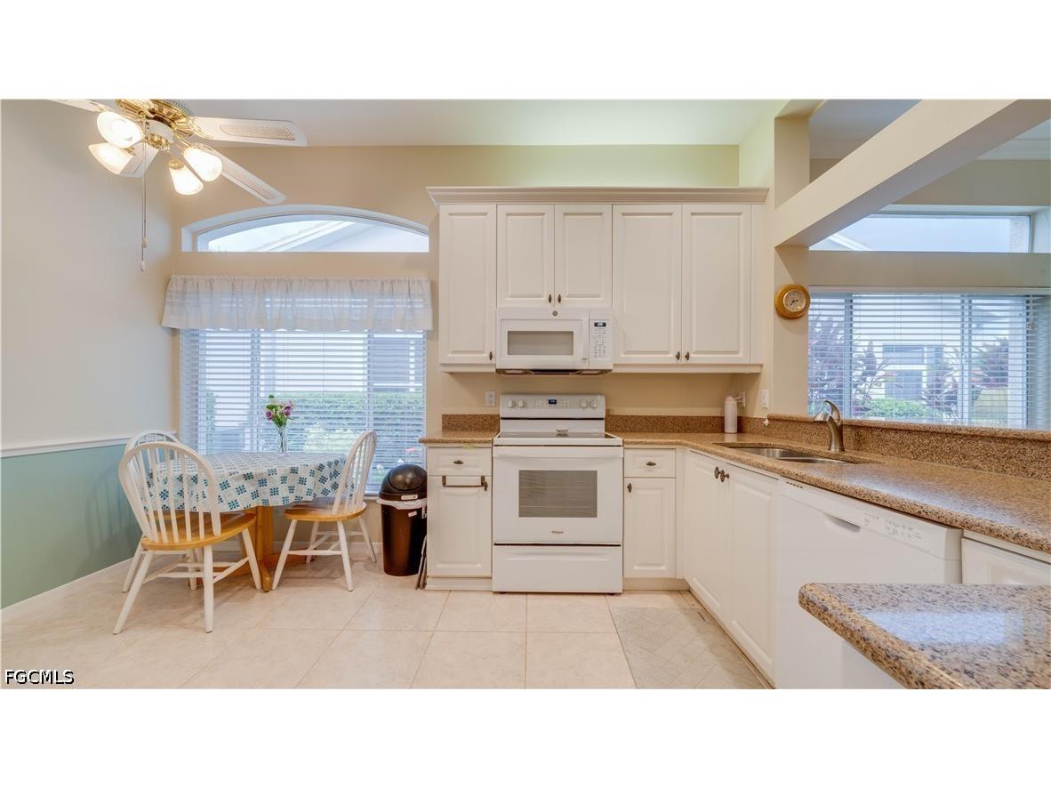 12774 Devonshire Lakes Circle Fort Myers FL 33913 2026031479 image4