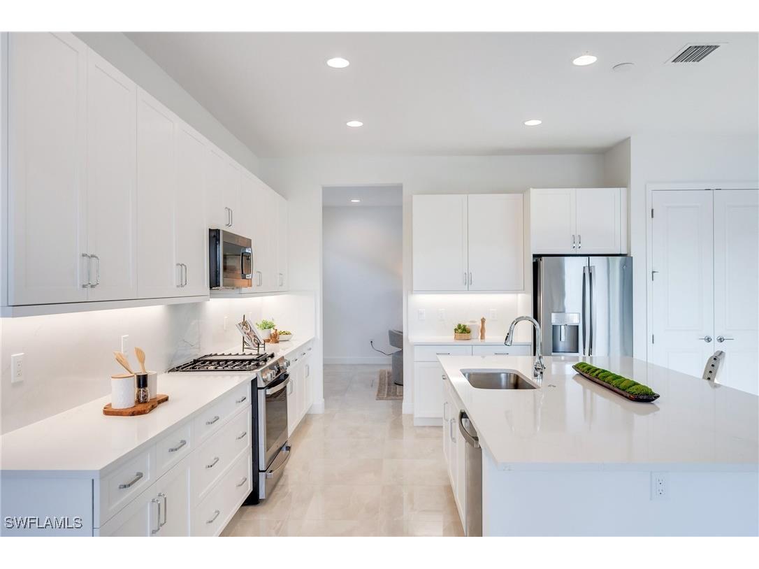 12775 Woodbury Drive Estero FL 33928 226001421 image16