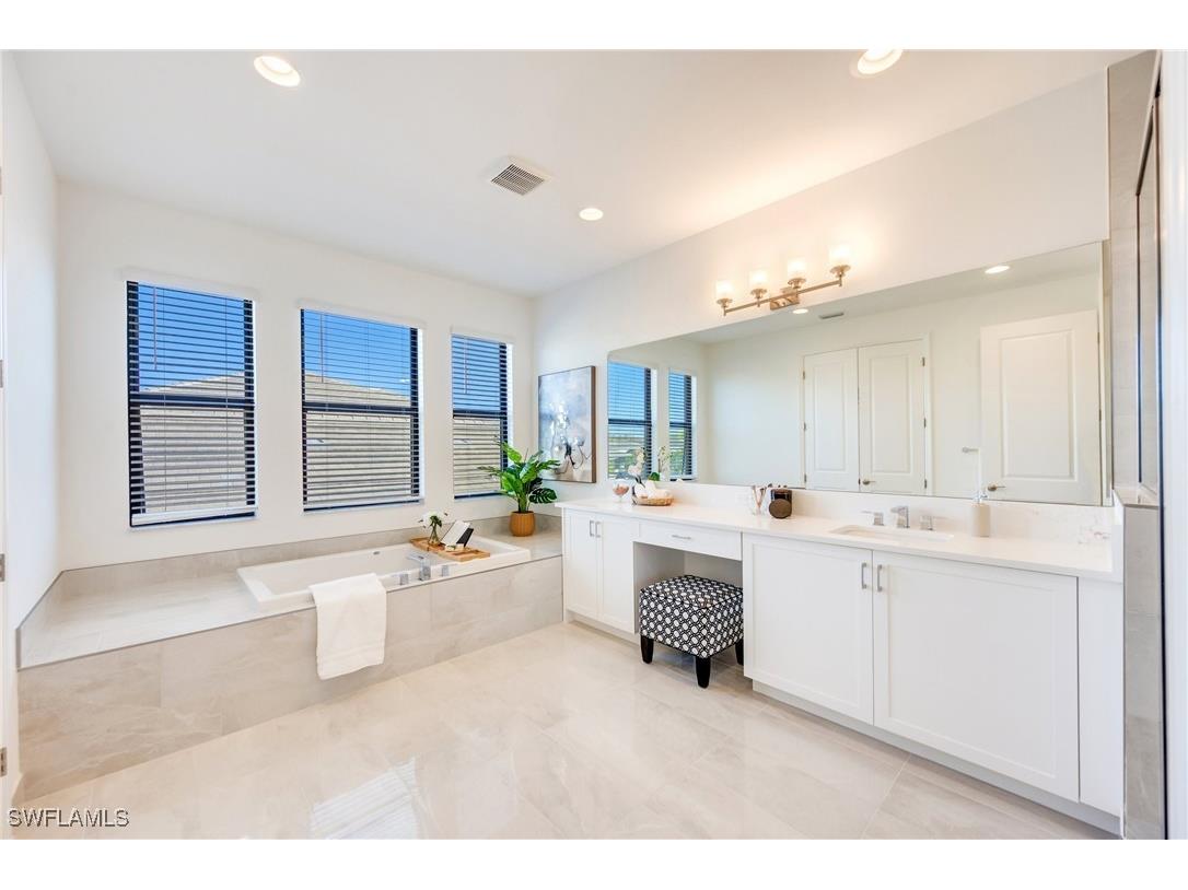 12775 Woodbury Drive Estero FL 33928 226001421 image25