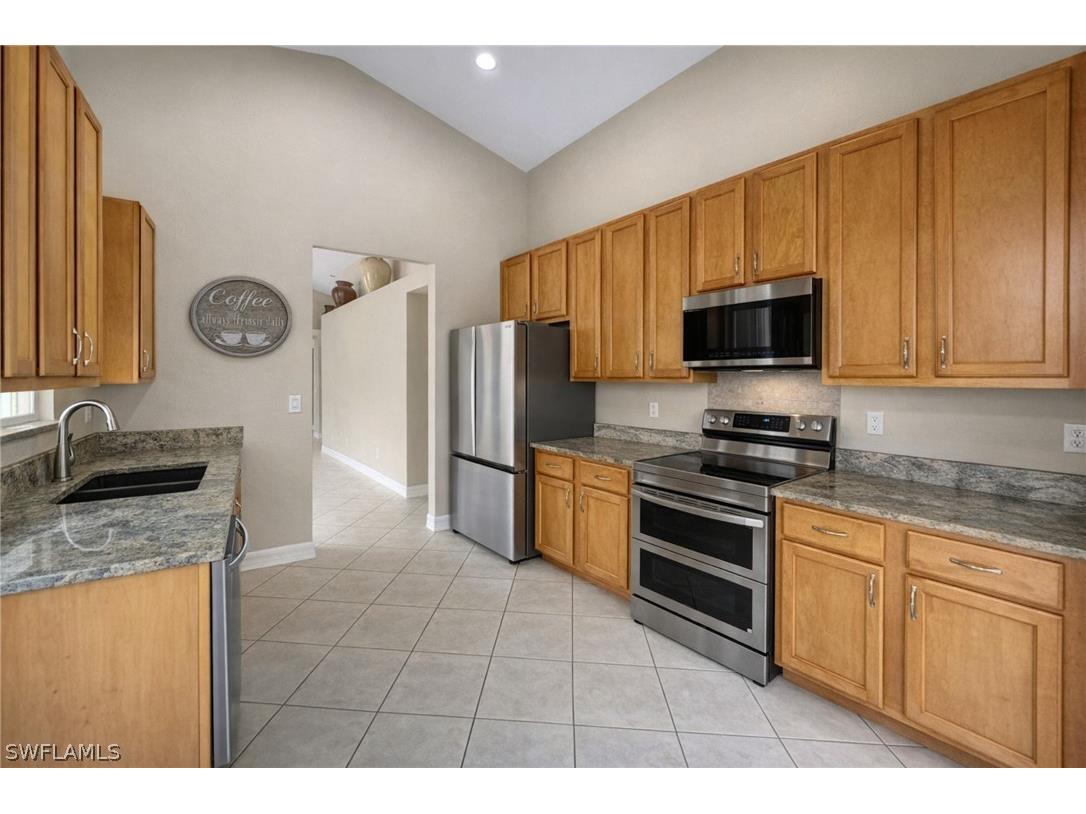 1278 Barrigona Court Naples FL 34119 226009297 image10