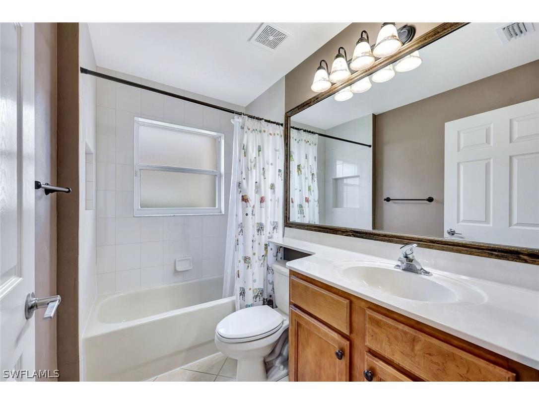1278 Barrigona Court Naples FL 34119 226009297 image16