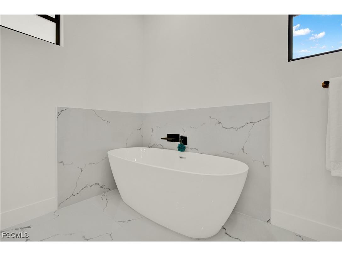 1278 Miliken Terrace Port Charlotte FL 33953 2025009963 image31