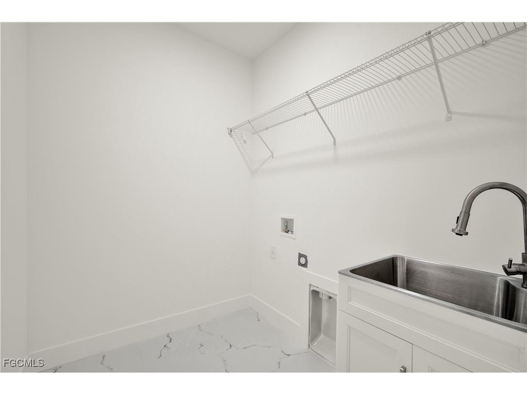 1278 Miliken Terrace Port Charlotte FL 33953 2025009963 image39