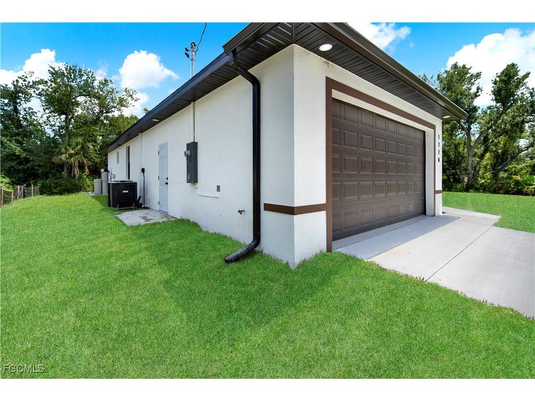 1278 Miliken Terrace Port Charlotte FL 33953 2025009963 image8