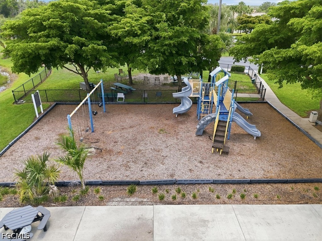 12780 Chartwell Drive Fort Myers FL 33912 2026027398 image48