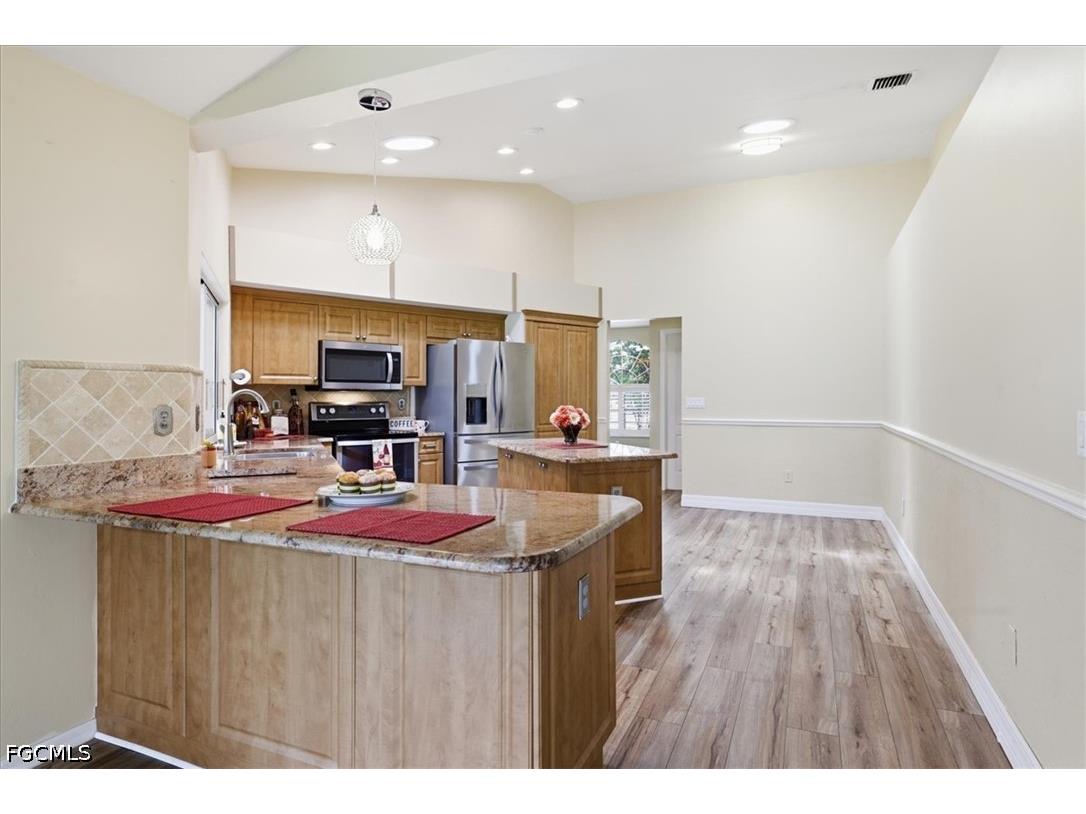 12780 Chartwell Drive Fort Myers FL 33912 2026027398 image5