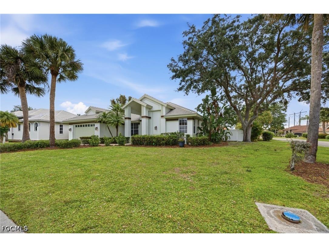 12781 Meadow Pine Lane Fort Myers FL 33913 2026019015 image1