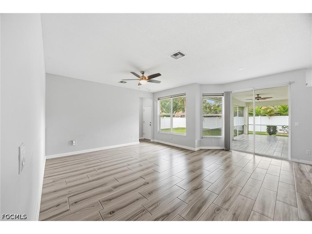12781 Meadow Pine Lane Fort Myers FL 33913 2026019015 image10