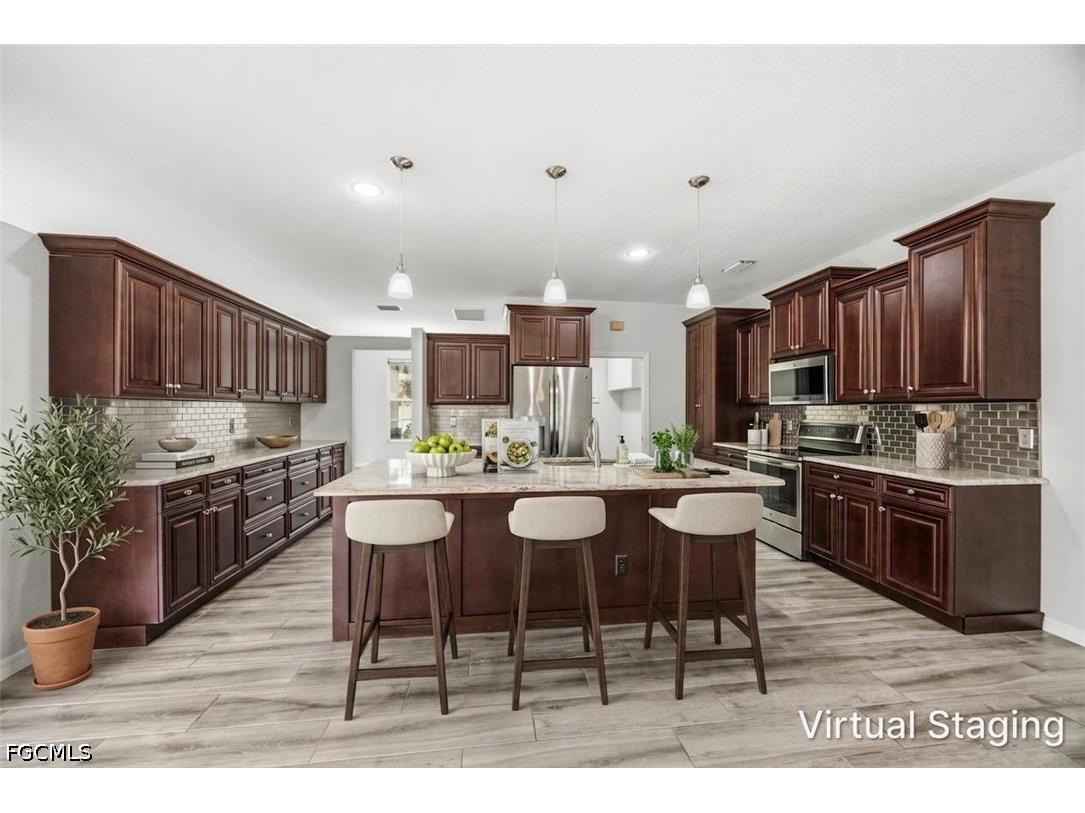 12781 Meadow Pine Lane Fort Myers FL 33913 2026019015 image2
