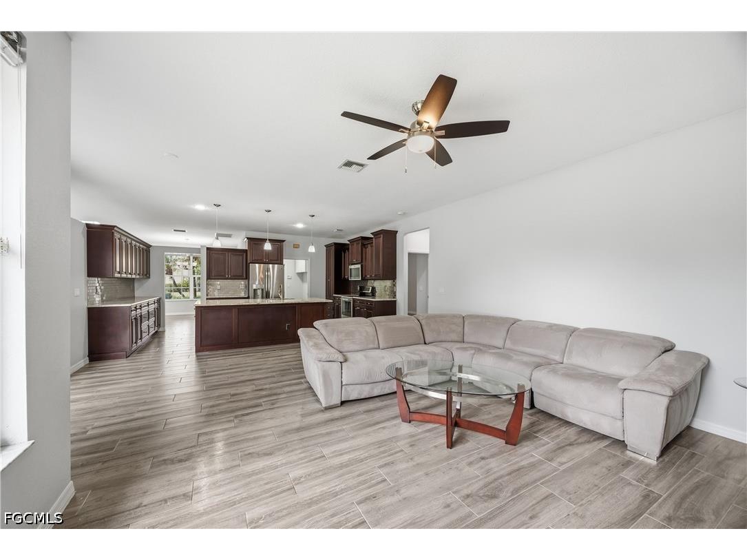 12781 Meadow Pine Lane Fort Myers FL 33913 2026019015 image8