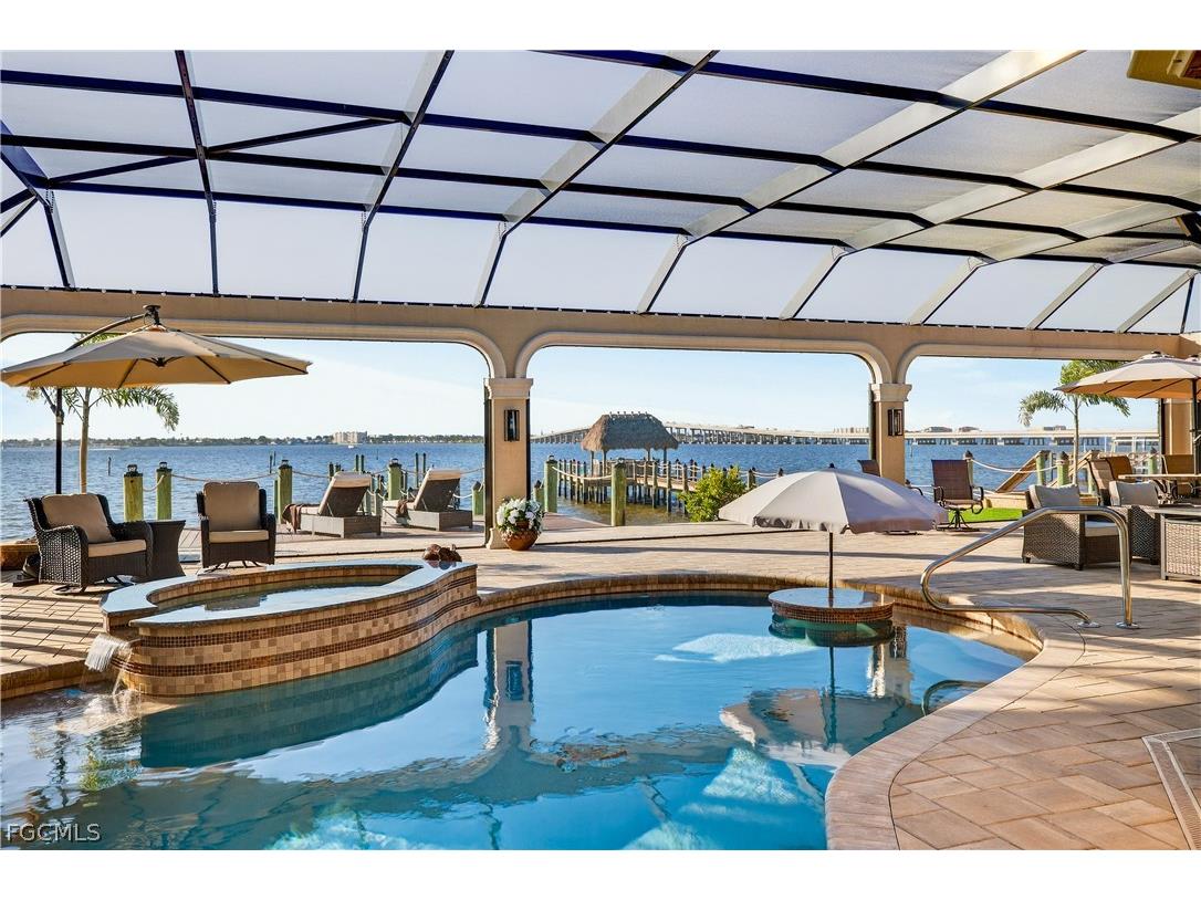 12782 Yacht Club Circle Fort Myers FL 33919 2026006583 image17