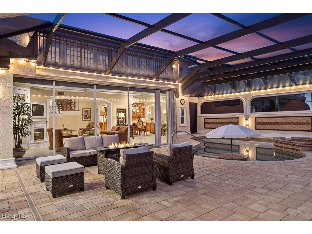 12782 Yacht Club Circle Fort Myers FL 33919 2026006583 image4