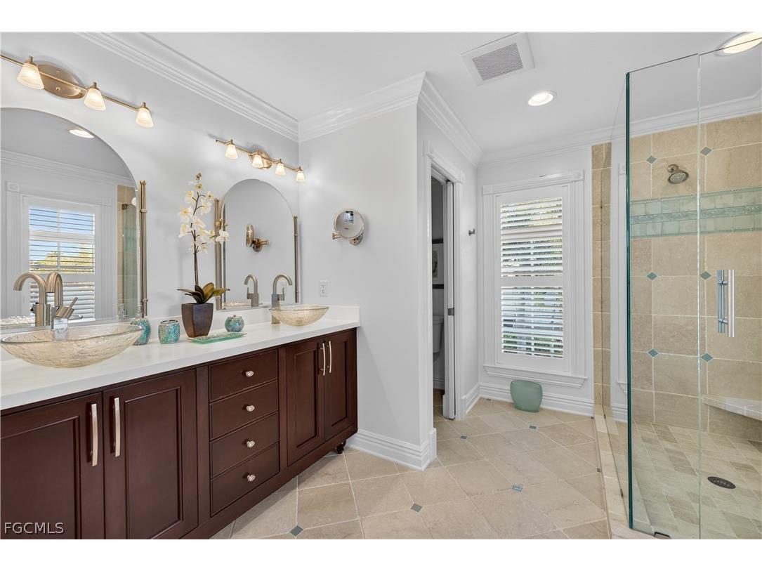 12782 Yacht Club Circle Fort Myers FL 33919 2026006583 image43