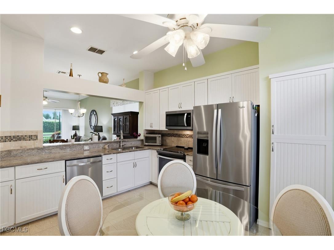 12784 Devonshire Lakes Circle Fort Myers FL 33913 2025013485 image10