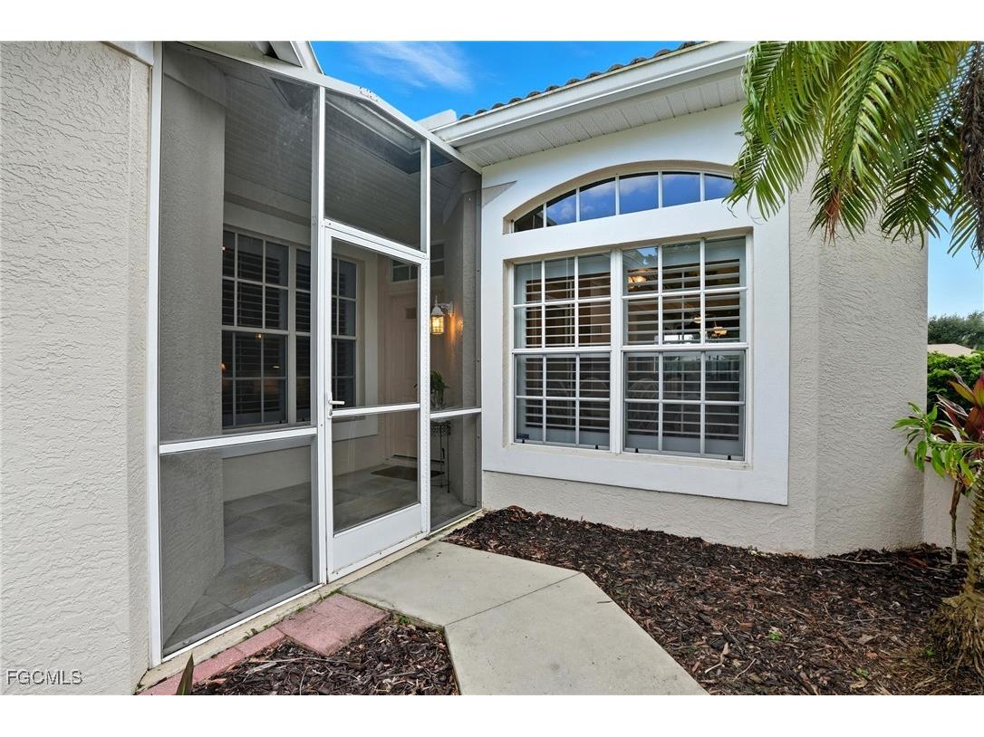 12784 Devonshire Lakes Circle Fort Myers FL 33913 2025013485 image21