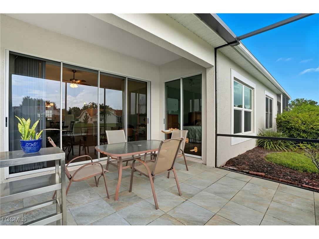 12784 Devonshire Lakes Circle Fort Myers FL 33913 2025013485 image26