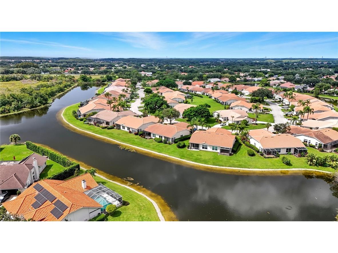 12784 Devonshire Lakes Circle Fort Myers FL 33913 2025013485 image36