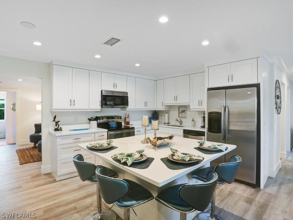 1279 10th Avenue N Naples FL 34102 226008076 image10