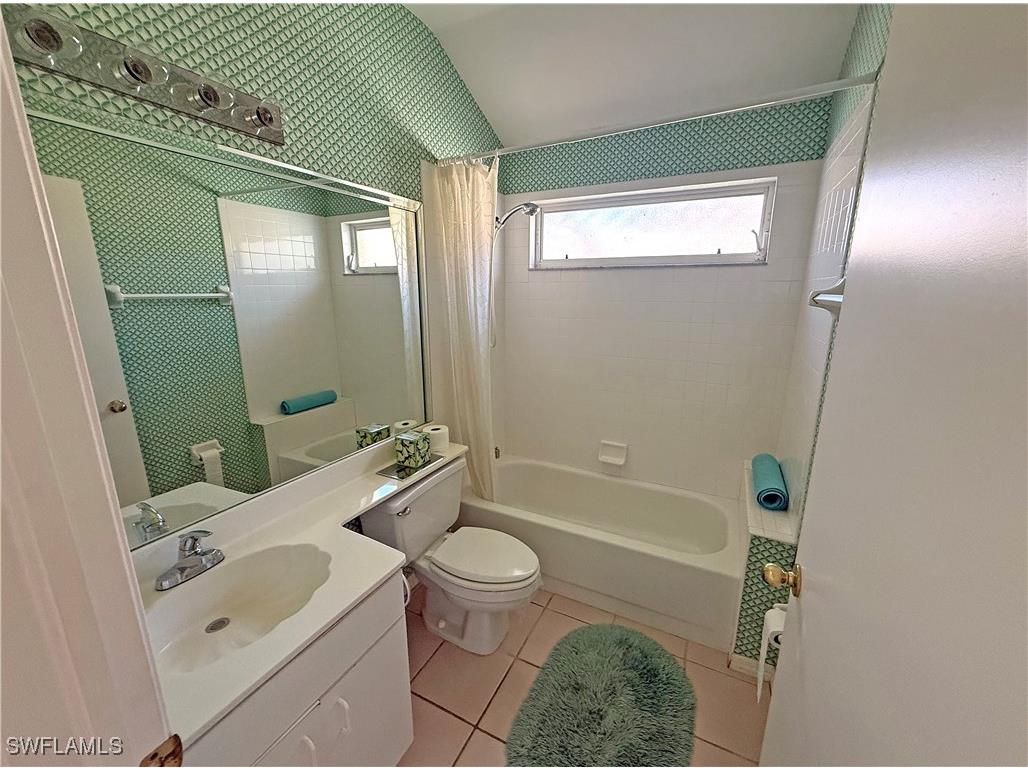 1279 Naples Lake Drive Naples FL 34104 225070278 image20