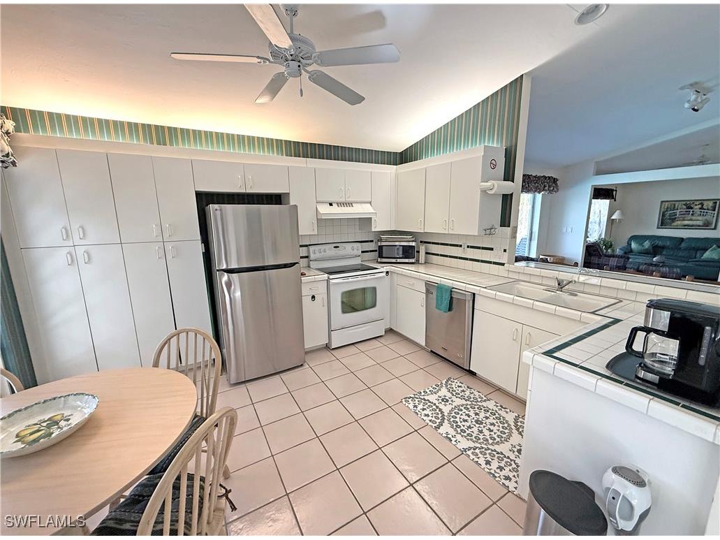 1279 Naples Lake Drive Naples FL 34104 225070278 image24