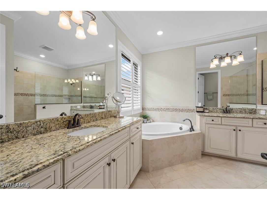 12792 Kinross Lane Naples FL 34120 226021410 image7