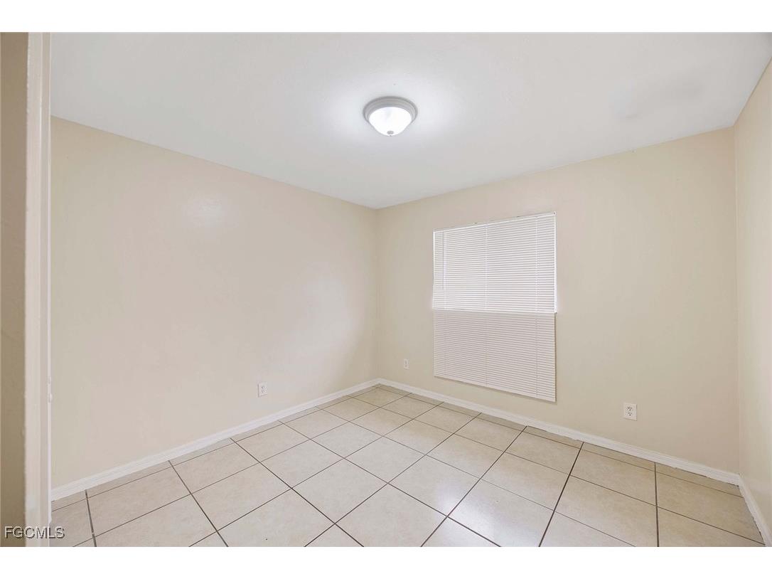 128/130 Harold Avenue S Lehigh Acres FL 33973 2025000668 image18