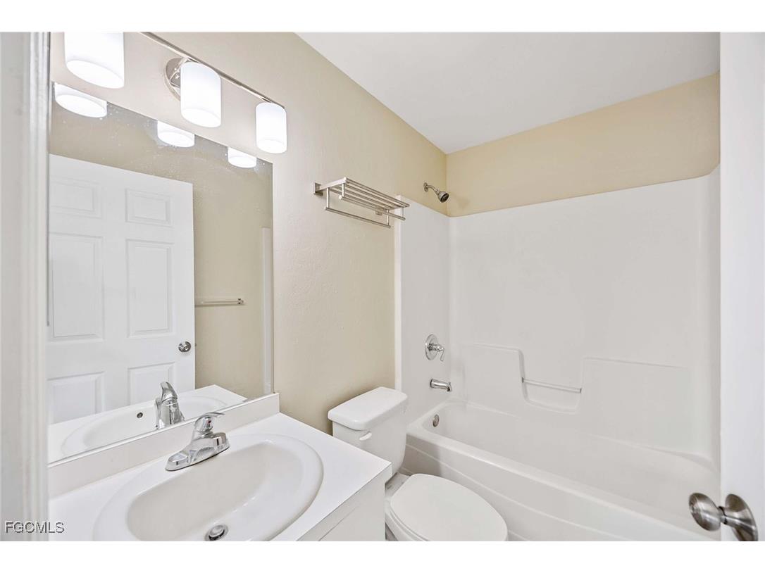 128/130 Harold Avenue S Lehigh Acres FL 33973 2025000668 image19