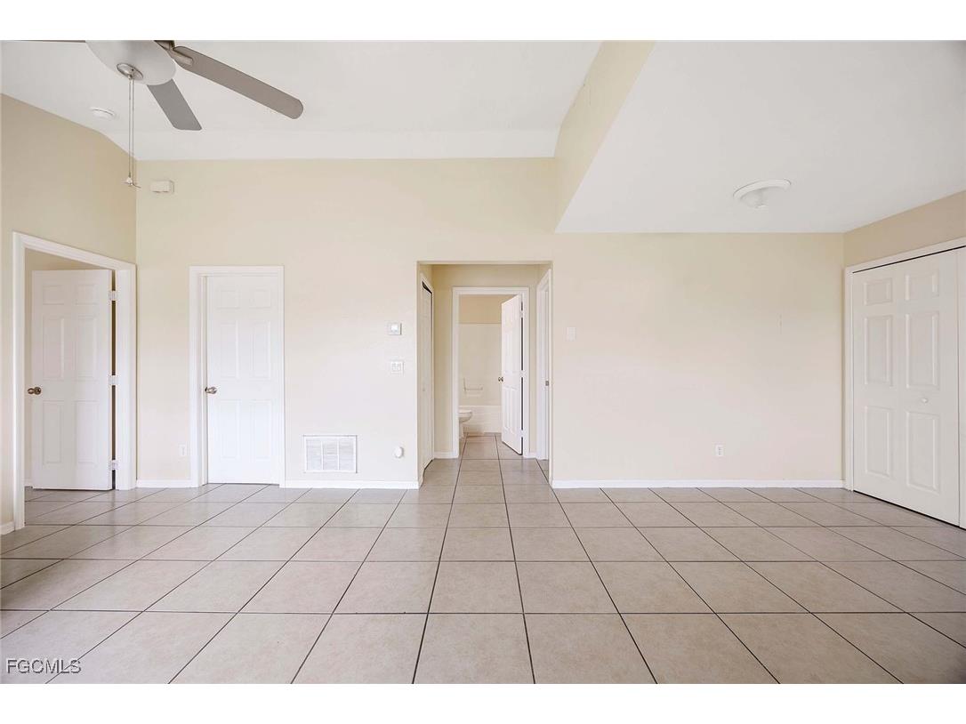 128/130 Harold Avenue S Lehigh Acres FL 33973 2025000668 image5