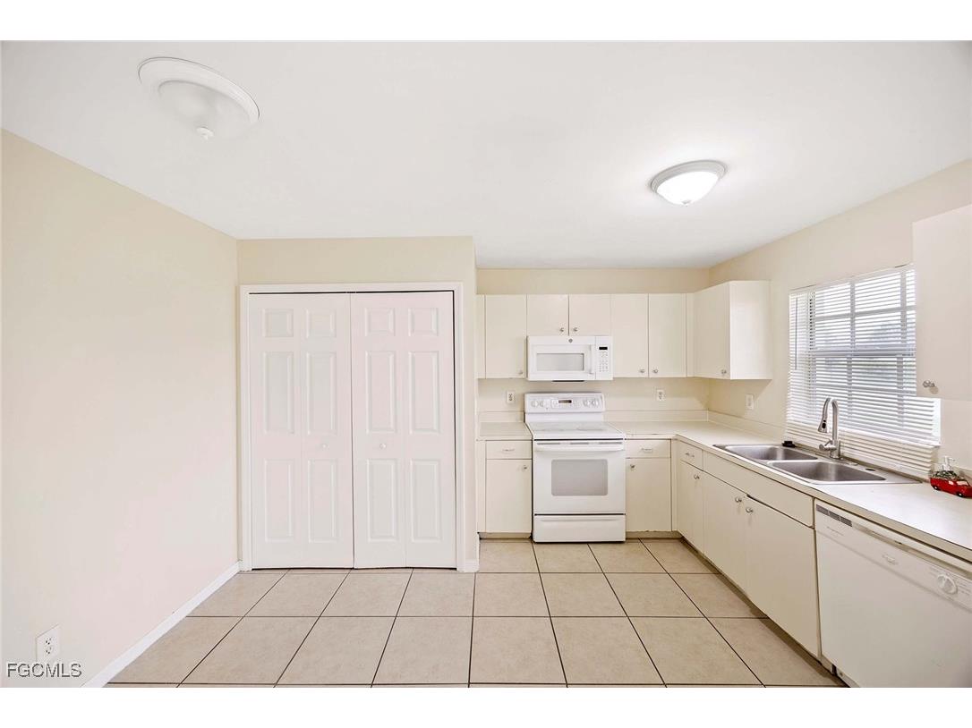 128/130 Harold Avenue S Lehigh Acres FL 33973 2025000668 image8