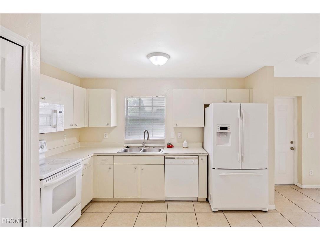 128/130 Harold Avenue S Lehigh Acres FL 33973 2025000668 image9