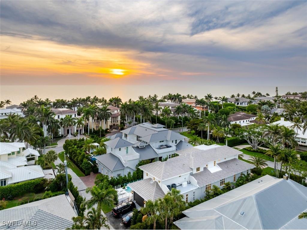 128 1st Avenue S Naples FL 34102 224012251 image1