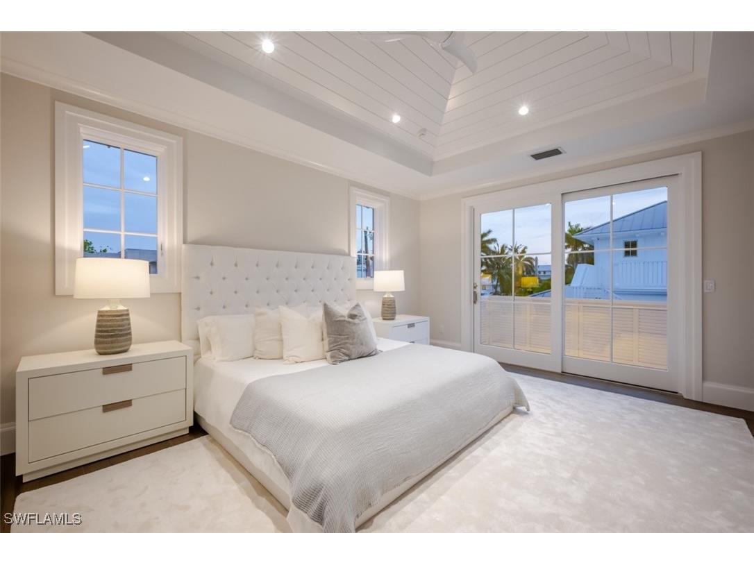 128 1st Avenue S Naples FL 34102 224012251 image36
