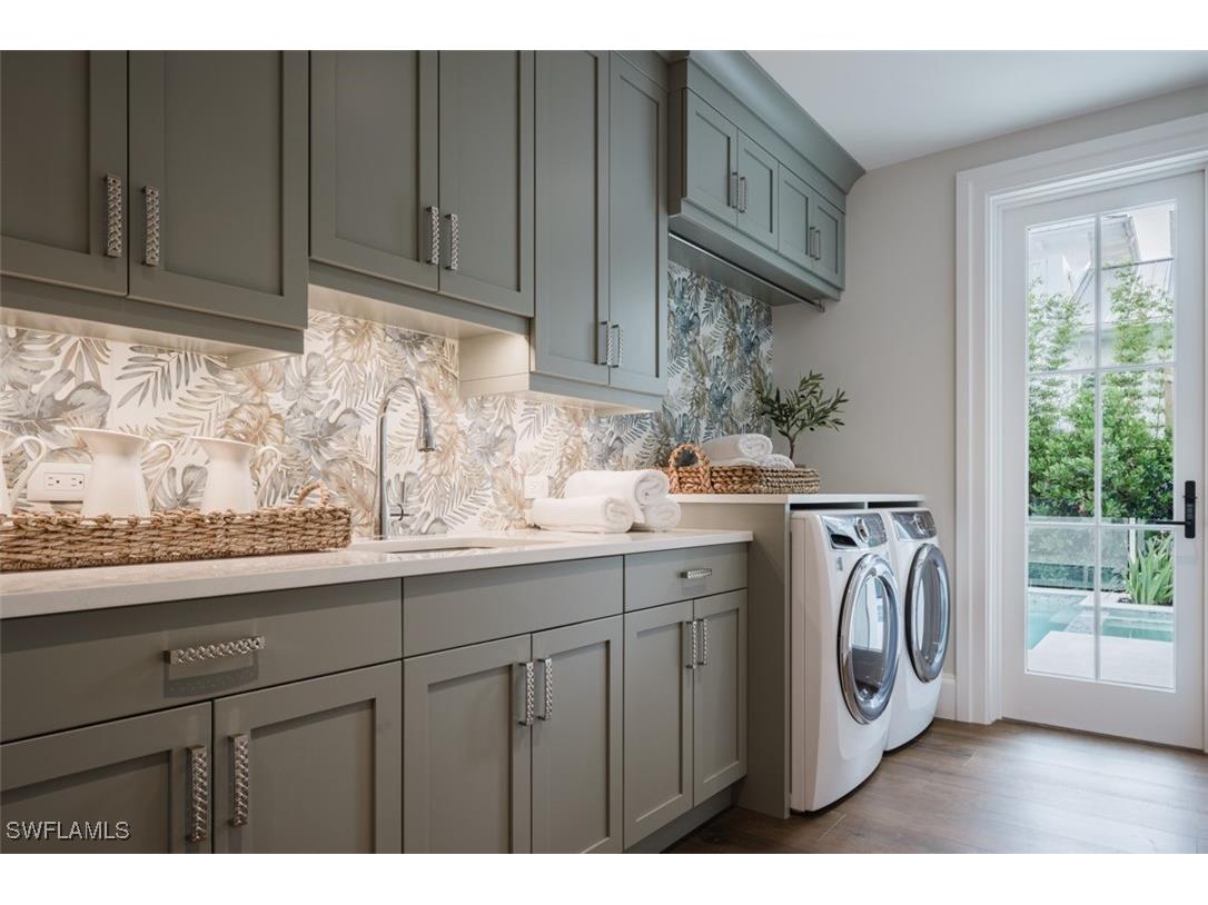 128 1st Avenue S Naples FL 34102 224012251 image38