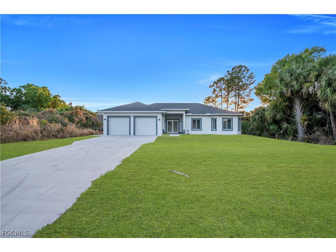 128 Bell Boulevard S Lehigh Acres FL 33974 2026010906 image3