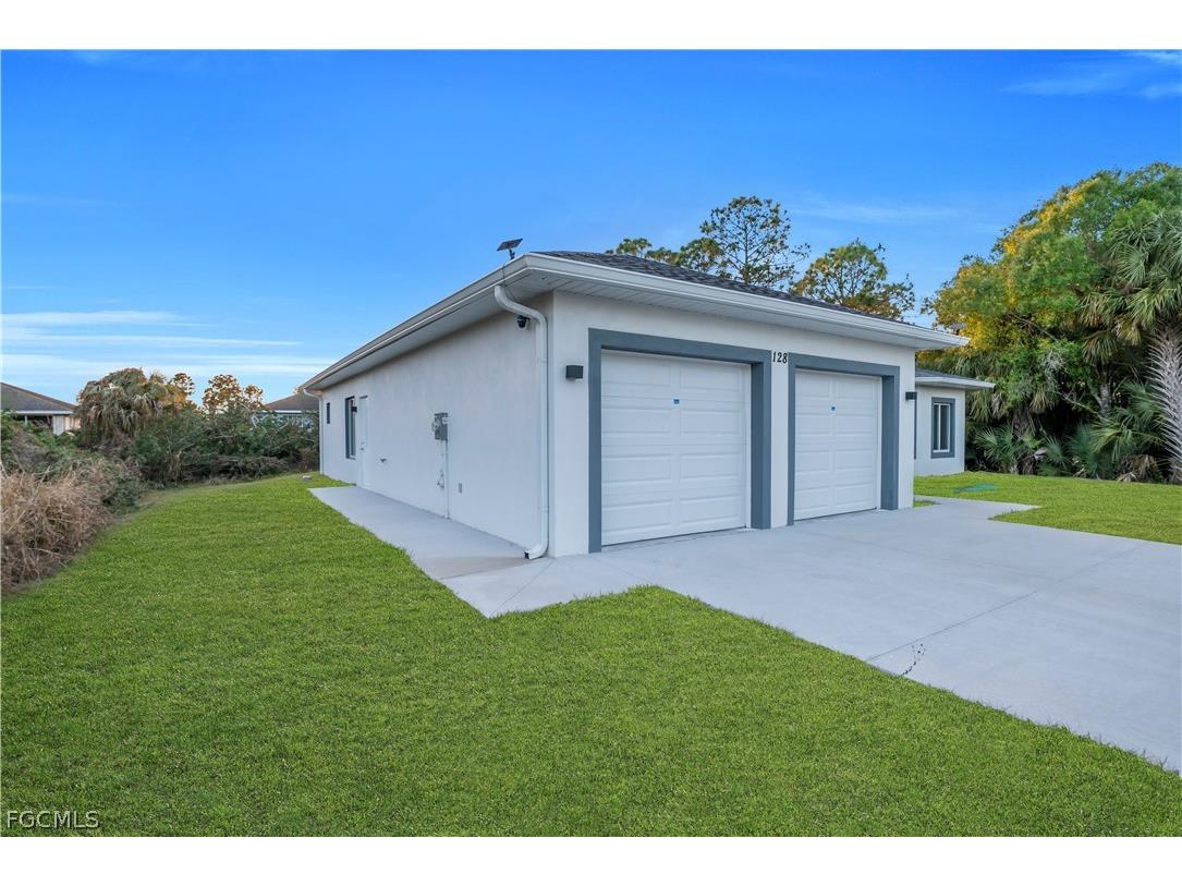 128 Bell Boulevard S Lehigh Acres FL 33974 2026010906 image5