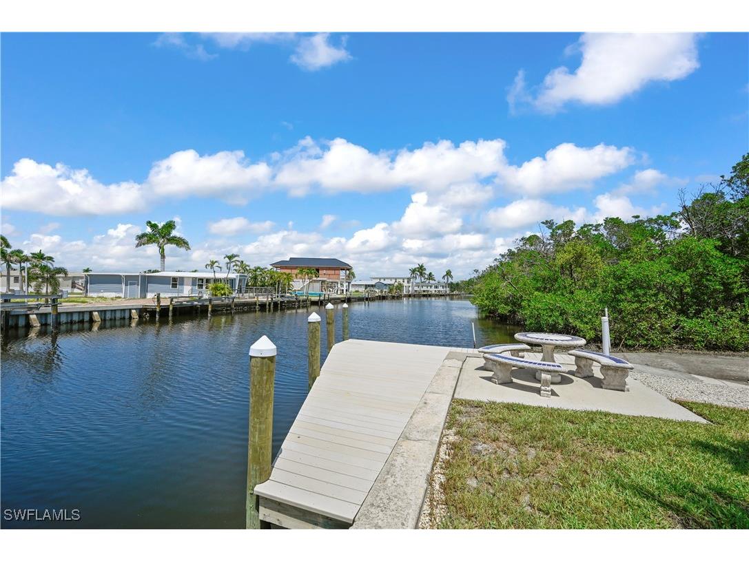 128 Cortez Way Fort Myers Beach FL 33931 225069356 image21