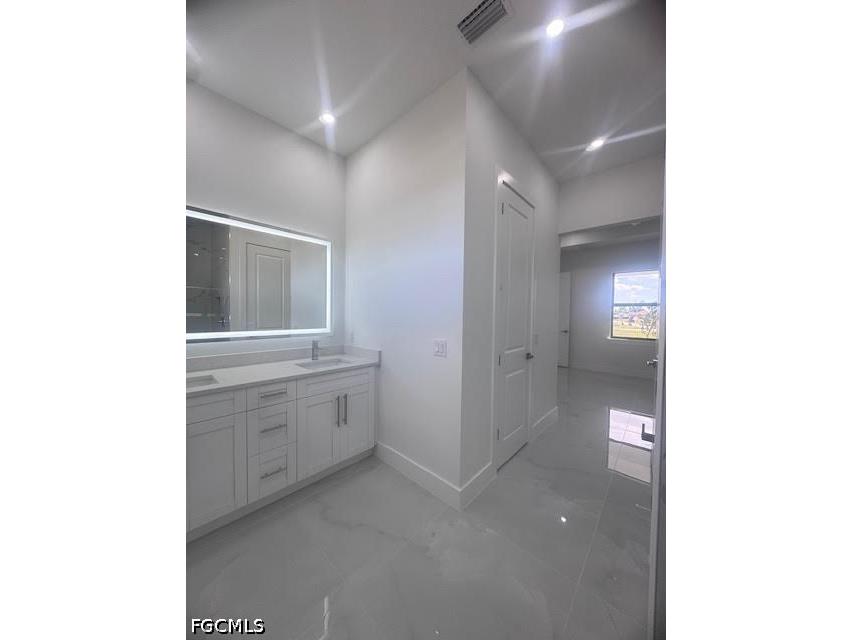 128 Kismet Parkway W Cape Coral FL 33993 2026016894 image13