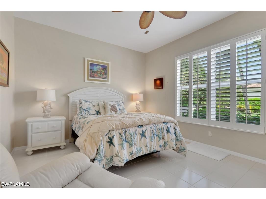 128 Livermore Lane Naples FL 34119 226024254 image33
